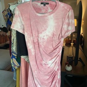 Lulu’s Bodycon Pink Tshirt Dress
